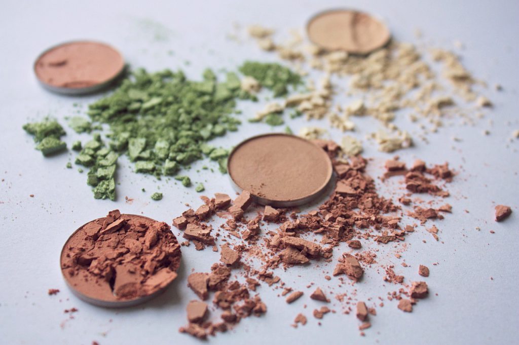 nawilżający podkład do twarzy